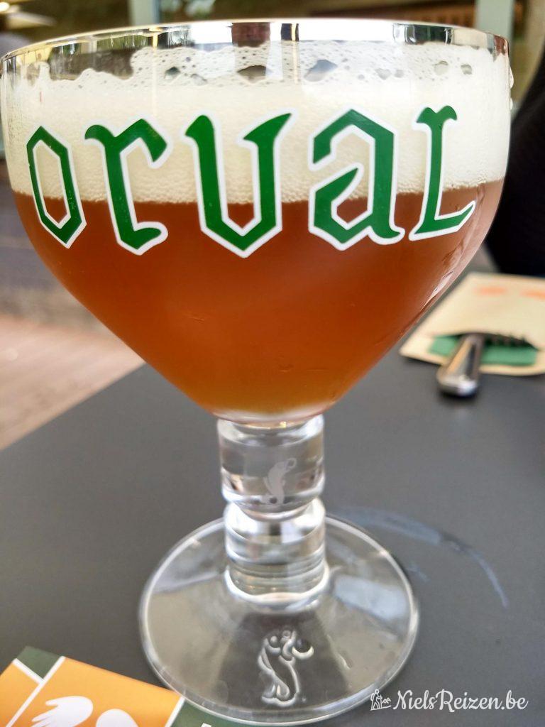 Groene Orval van 't vat in A l'Ange Gardien